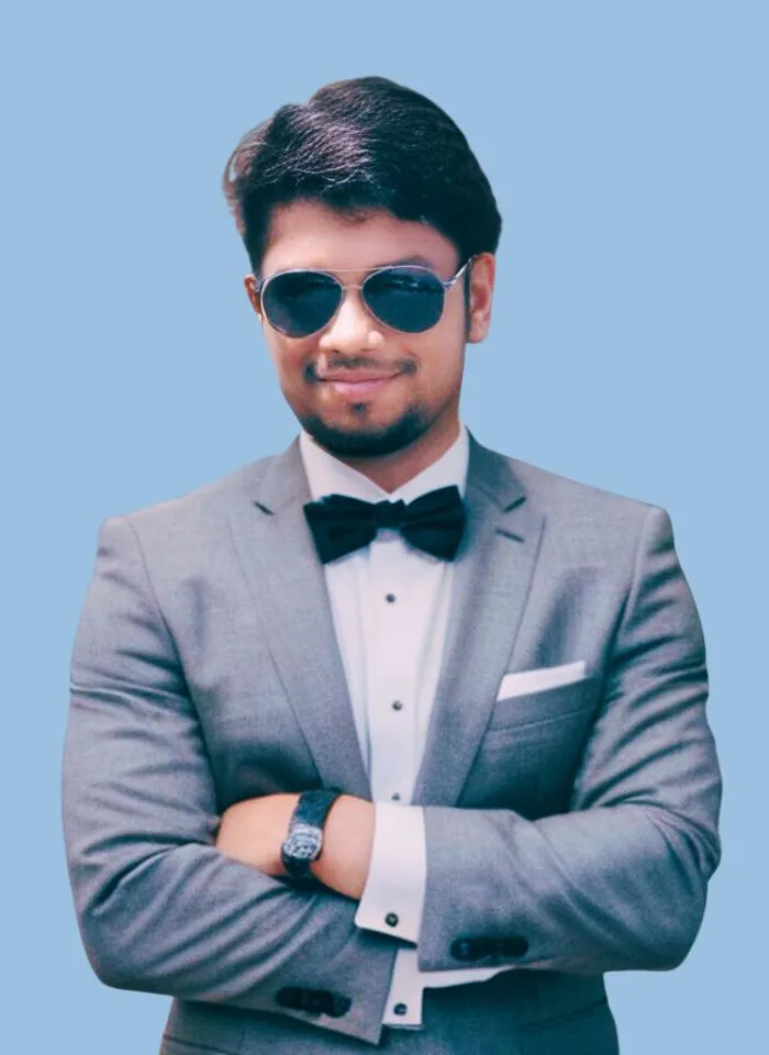 Kushal Biswas speaking at a digital growth event